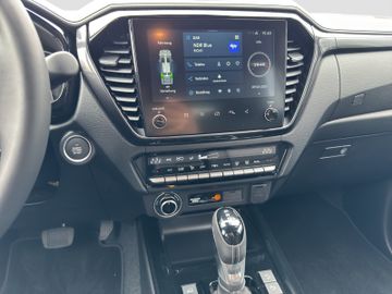 Fotografie des Isuzu D-Max Double Cab 4x4 V-Cross A/T AHK Klima Rollo LED