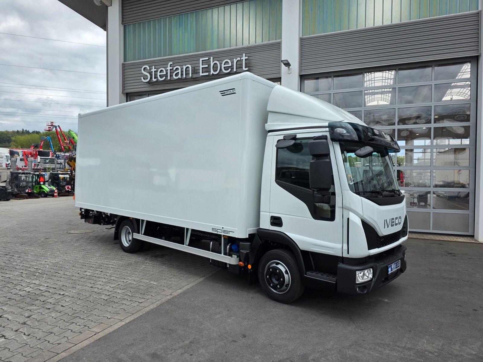 Fahrzeugabbildung Iveco Eurocargo ML75E19/P LBW 1.000kg 3 Sitze Klima