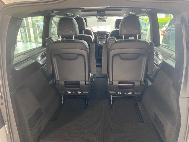 V 300 d AVA ED PANO AHK STHZG ABSTAND LED+