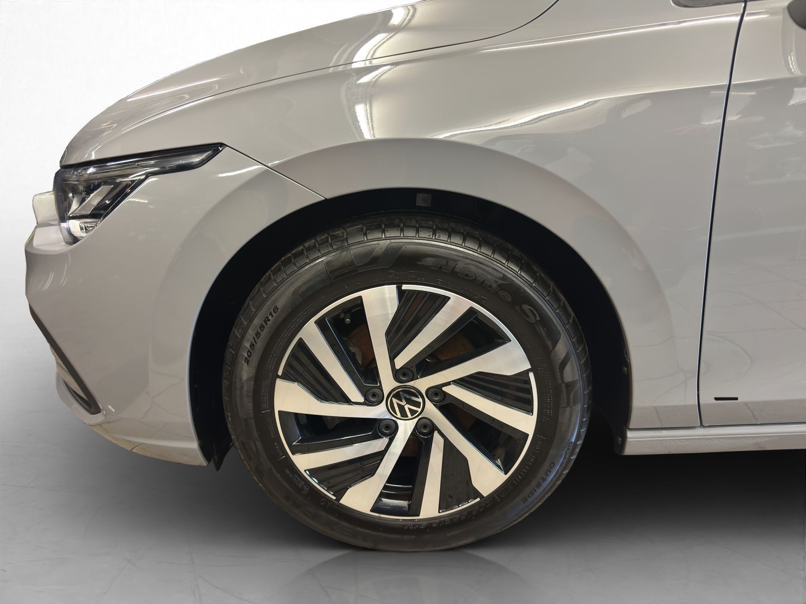 Volkswagen Golf - Bild 11