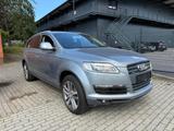 Audi Q7 3,0 TDI V6 quattro DPF Automatik  - Audi Q7: Auto