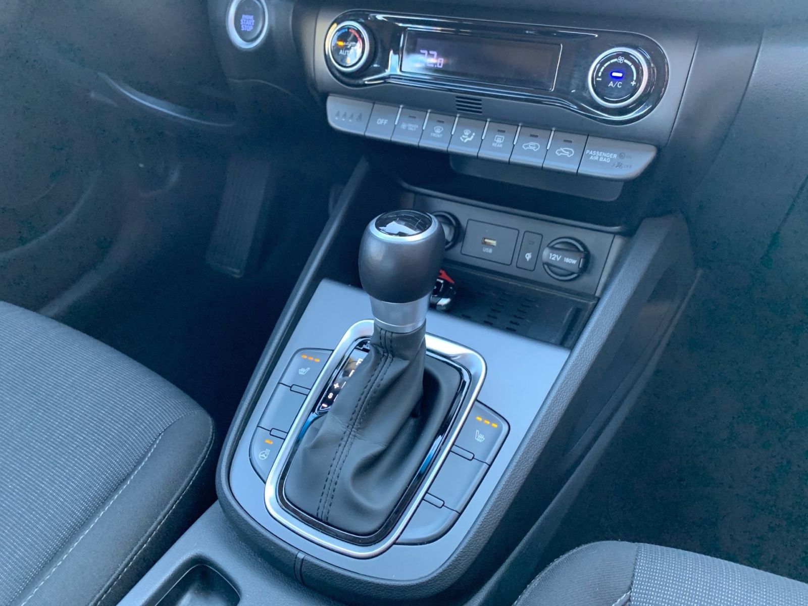 Fahrzeugabbildung Hyundai Kona 1.6 GDI Trend Hybrid 1Hd Allwetter