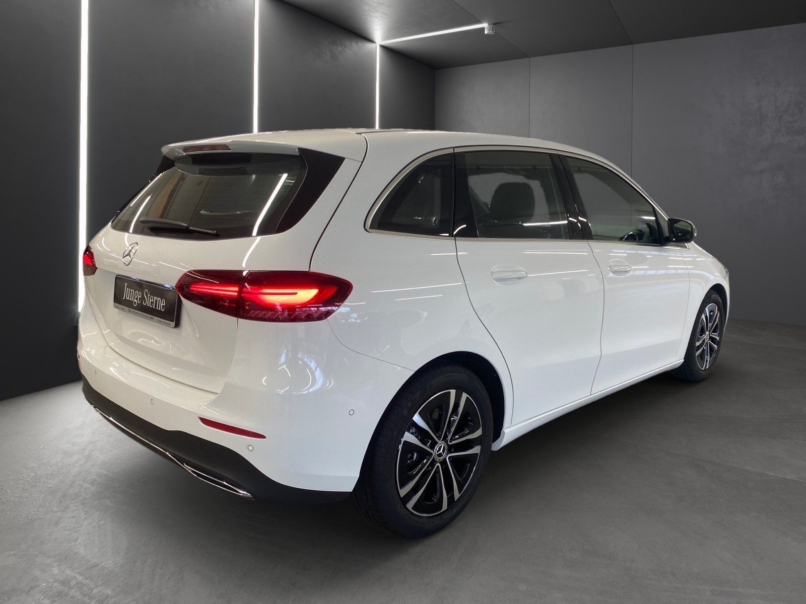 Fahrzeugabbildung Mercedes-Benz B 200 Progressive*AHK*LED*Kamera*Easy-Pack*SHZ*