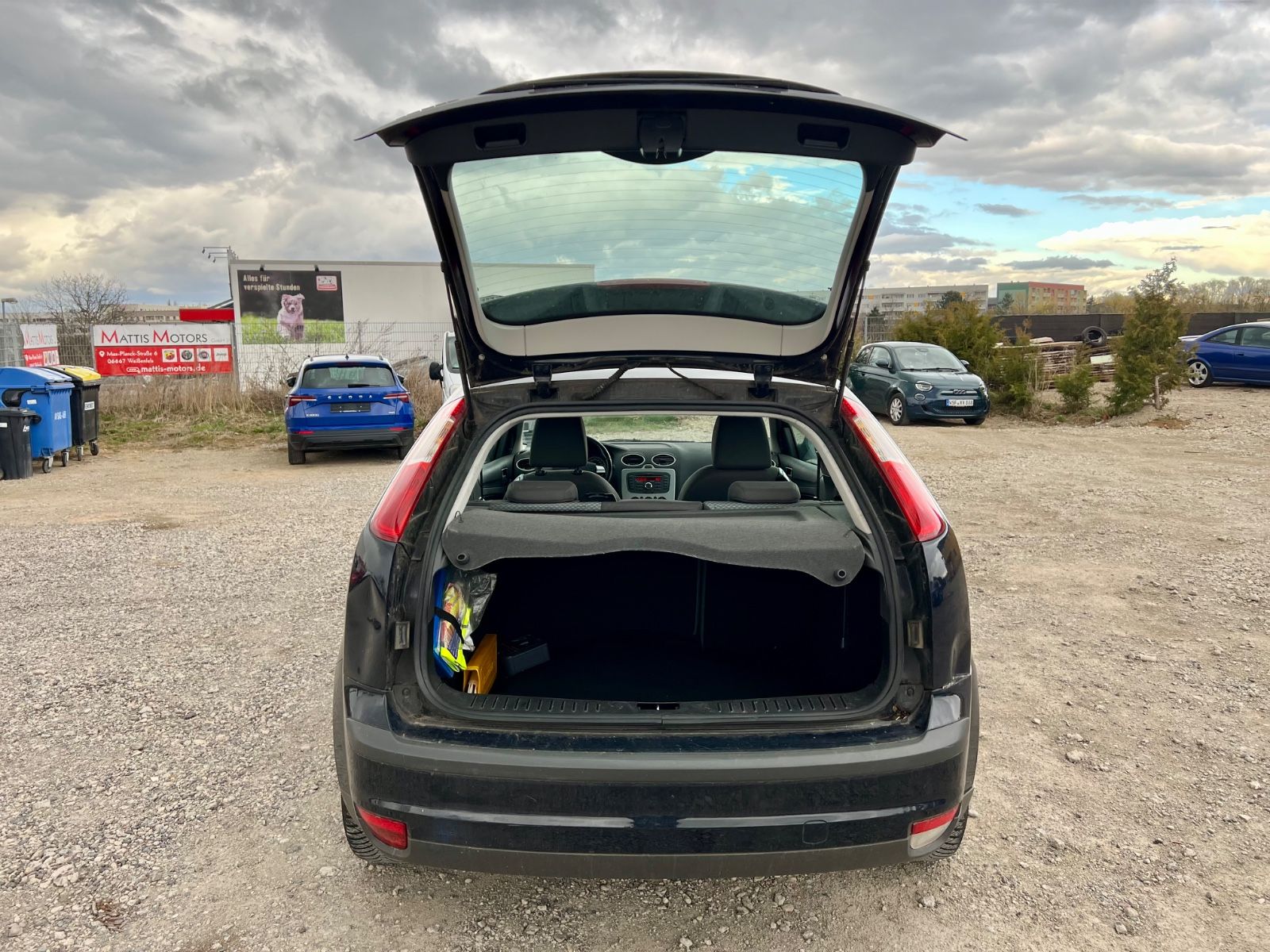 FORD Focus KLIMA SHZ NSW RADIO TEMPOMAT