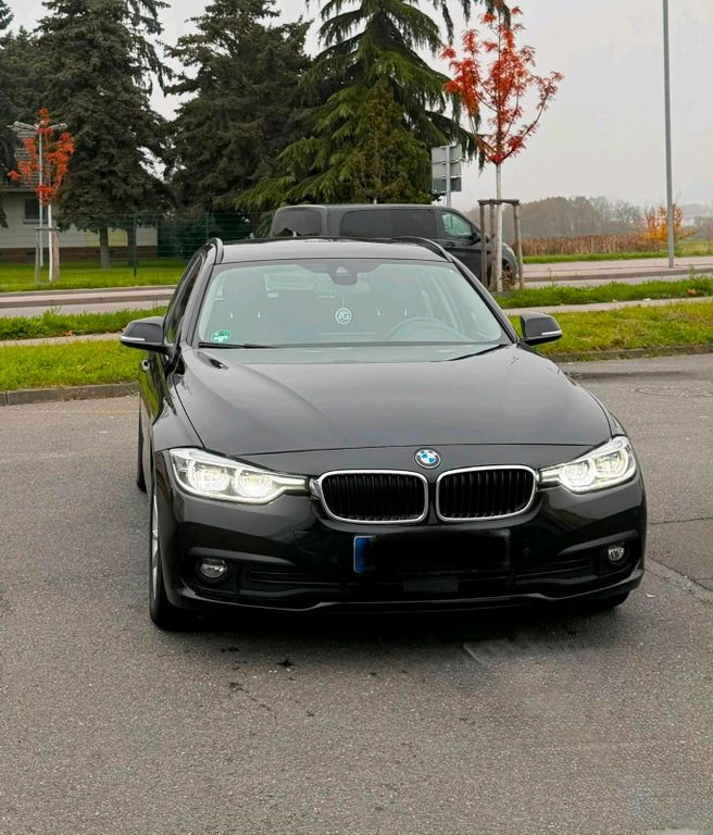 Image of BMW 320
