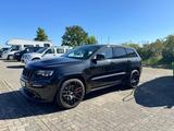 Jeep Grand Cherokee 6.4l V8 HEMI SRT Automatik SRT - Jeep mit Benzin-Antrieb