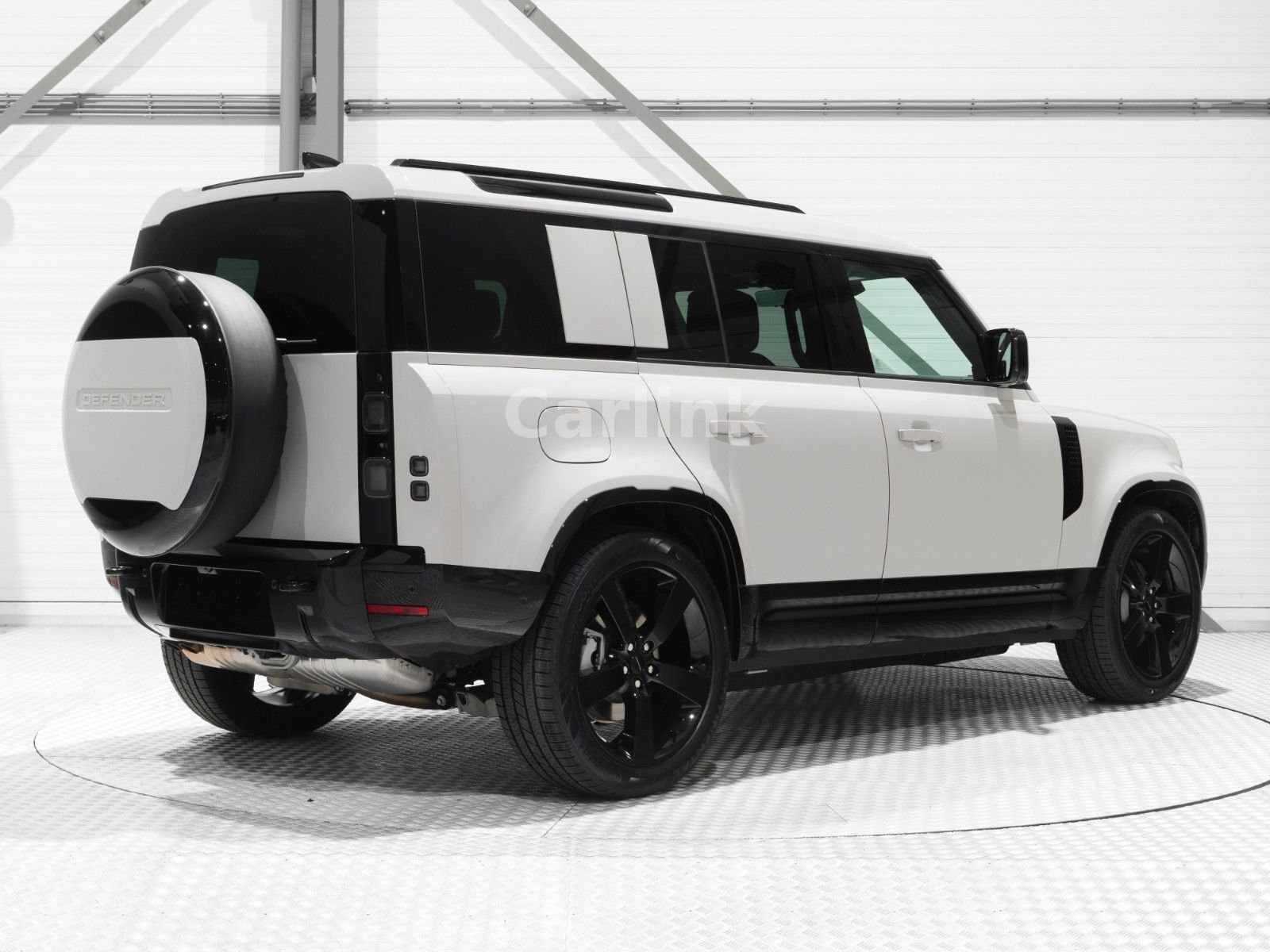 Land Rover Defender 110 D350 X-Dynamic HSE-BORASCO GREY- imagem 3
