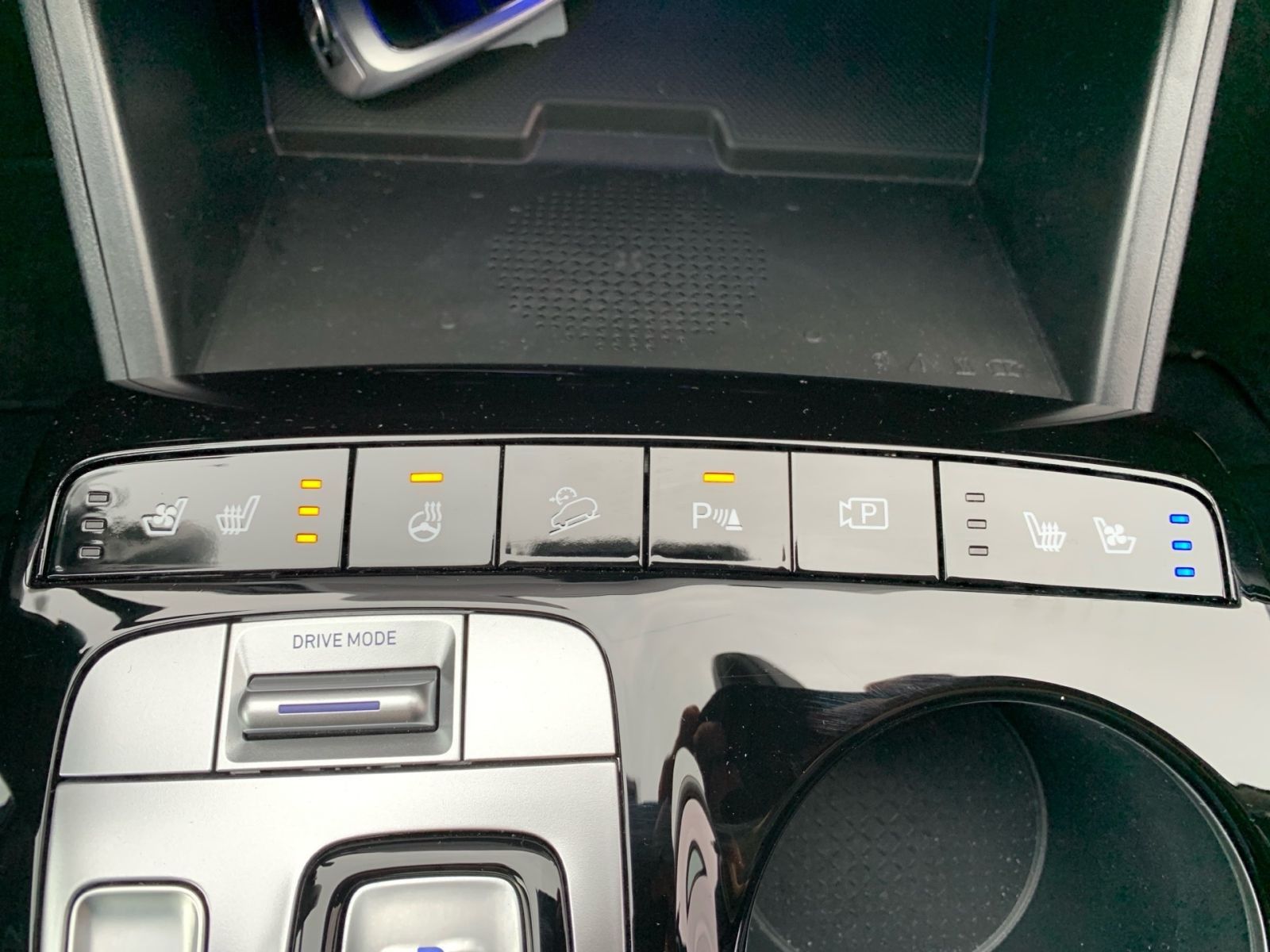 Fahrzeugabbildung Hyundai TUCSON 1.6 T-GDI Prime Hybrid