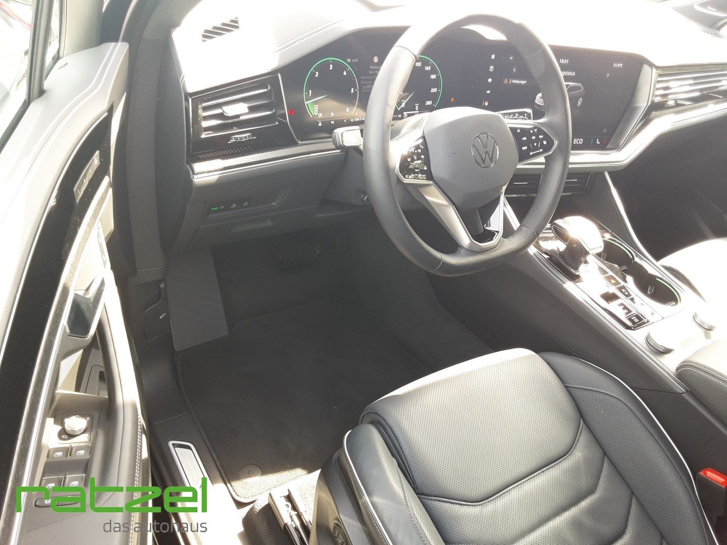 Fahrzeugabbildung Volkswagen Touareg Elegance 3.0 V6 TDI 4MOTION 8-Gang Aut.