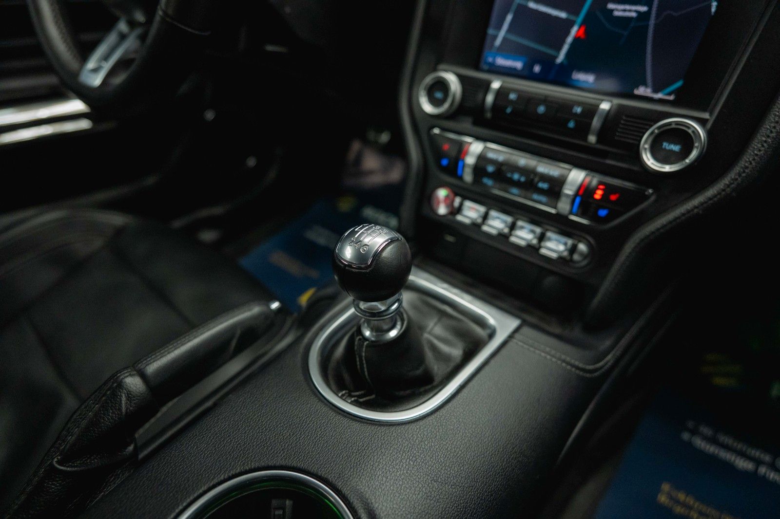 Fahrzeugabbildung Ford Mustang Shelby GT 500 5.0 V8 Performance PREMIUM