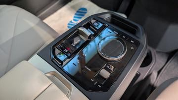 صورة مصغرة 24 لـ 2022 BMW IX