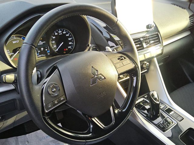 Eclipse Cross 2.4 MIVEC BASIS Hybrid 4WD