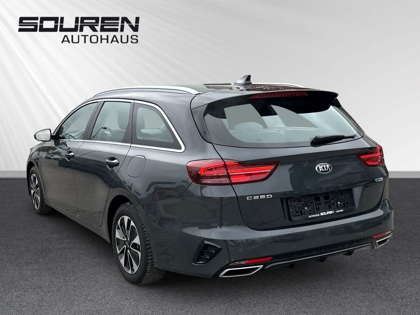 Fahrzeugabbildung Kia Ceed_sw 1.6 Plug-in Hybrid Spirit + Navi + Klima