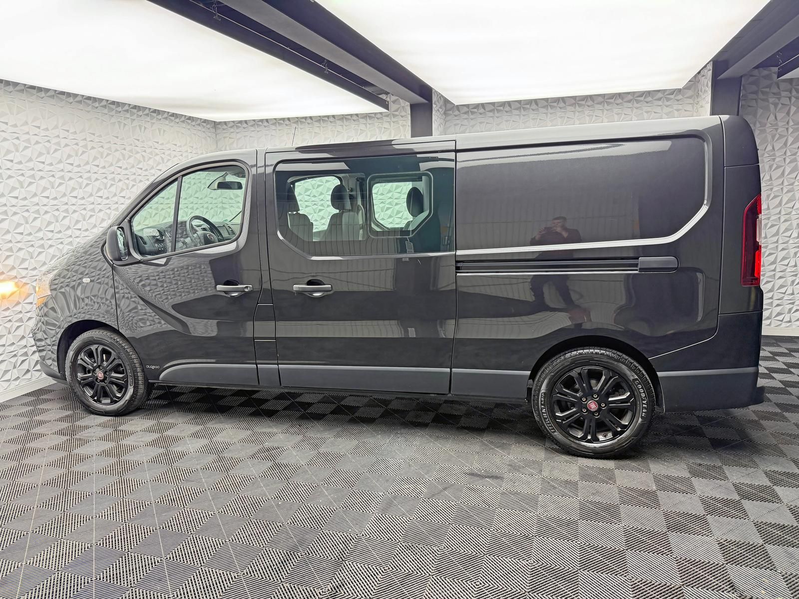 Fahrzeugabbildung Fiat *SELTEN*L2H1/DOKA/MIXTO/5-SITZER/AHK/RCAM/2xSTÜR