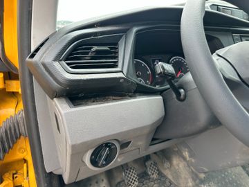 Volkswagen T6 Transporter *DokaPritsche*LED*6 Sitzer*AHK*
