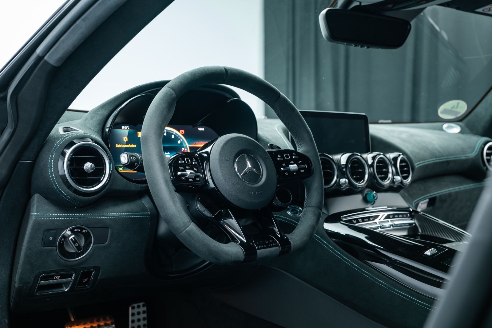 Fahrzeugabbildung Mercedes-Benz AMG GT Black Series Project One Edition/1of275/