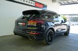 Porsche Cayenne S Diesel Platinum Edition/LUFT/PANO/21z - Porsche Gebrauchtwagen in Gießen