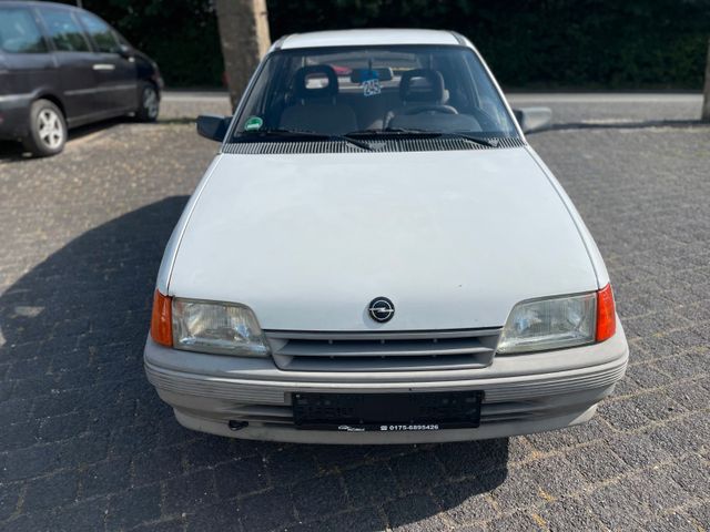 Opel Kadett 1.6*OLDTIMER*