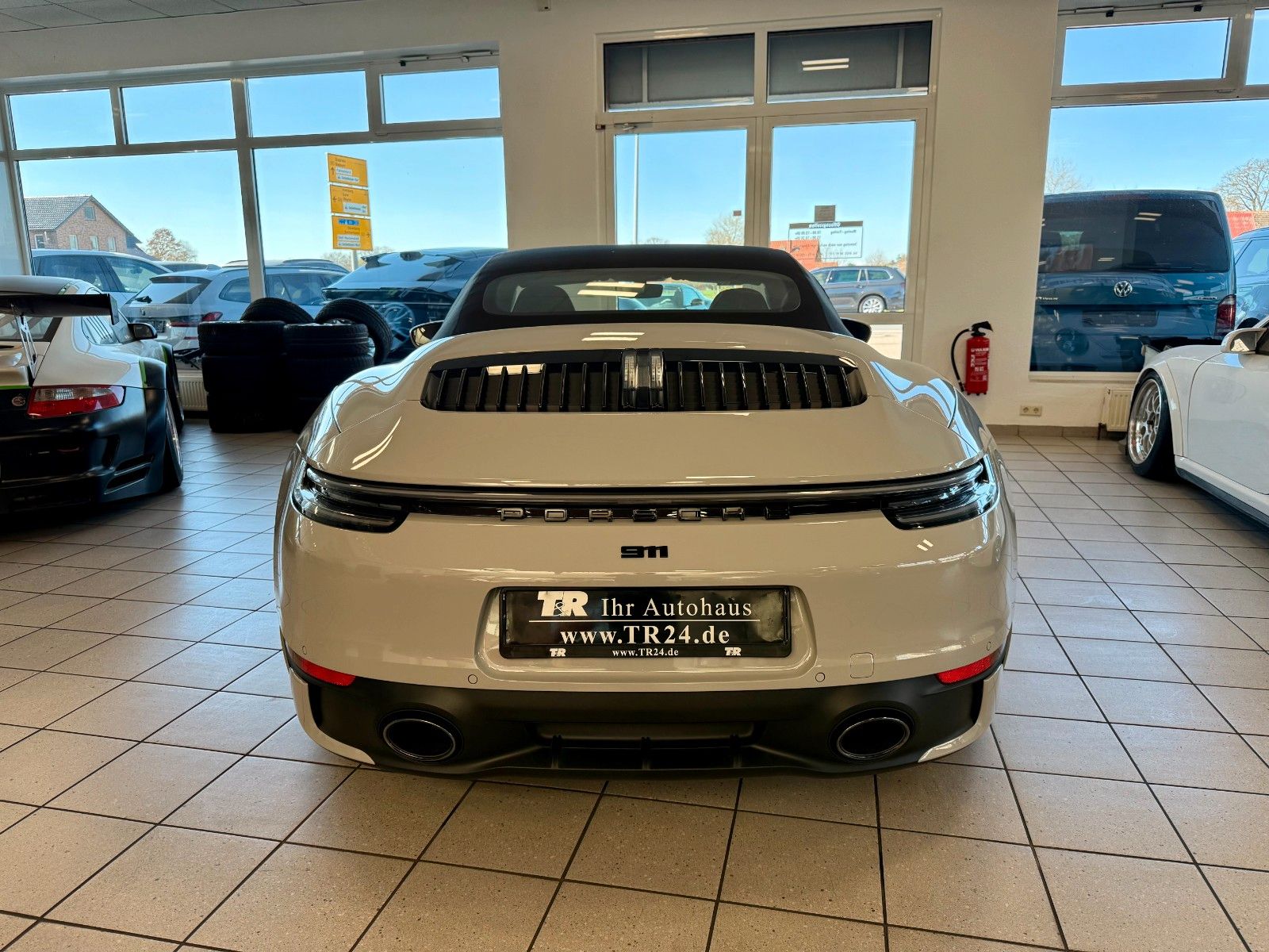 Fahrzeugabbildung Porsche 911 992 Carrera Cabrio SportDesign / Sportabgas