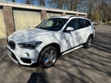 BMW X1 sDrive 18 d Sport Line HuD Kamera 8 Gang - BMW: Automatik, 8 Gang