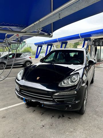 Porsche Cayenne S 4.8 V8