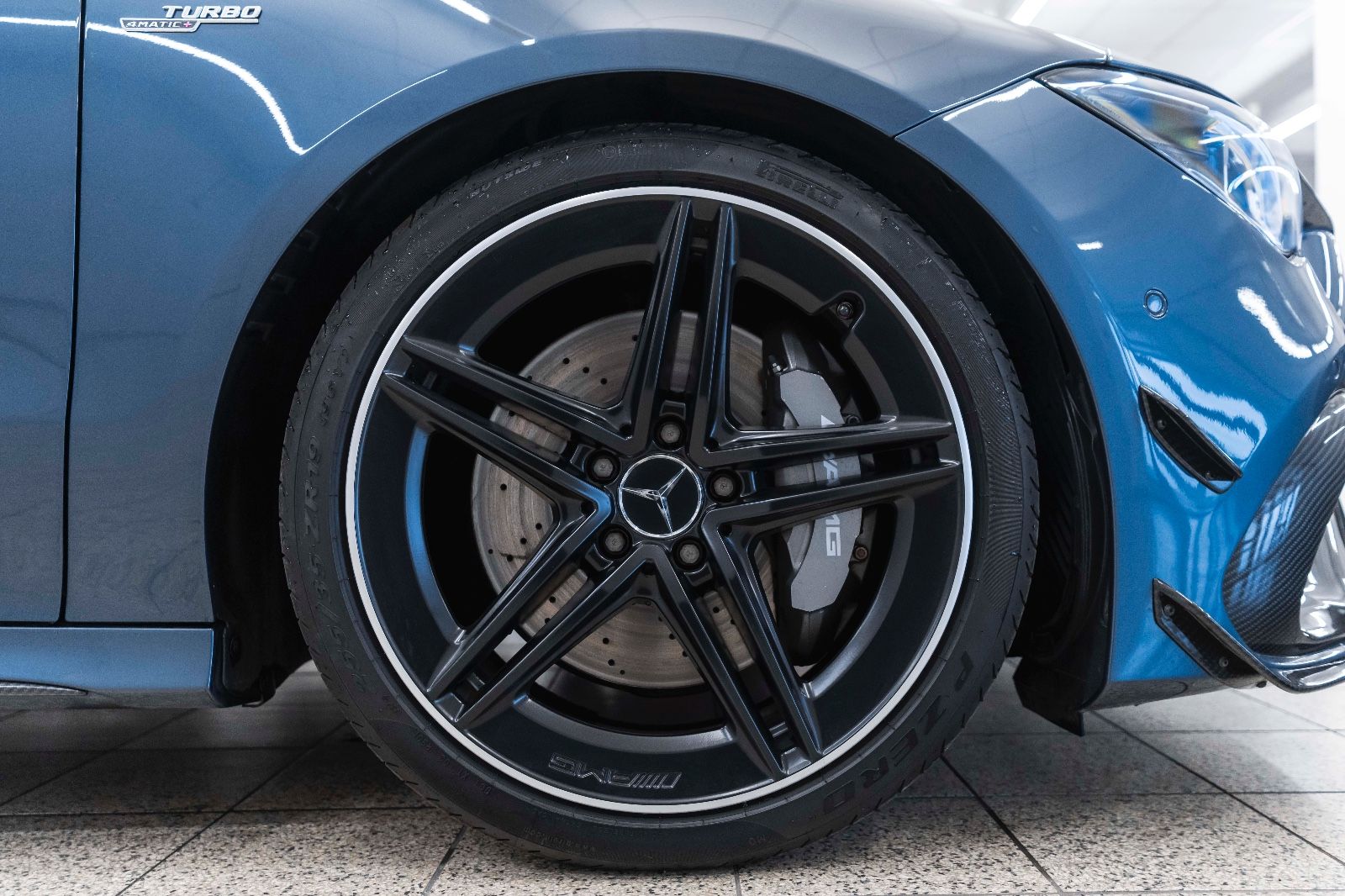 Fahrzeugabbildung Mercedes-Benz CLA 45 AMG 4MATIC 360° LED ALC AMBIENTE SZH NAV