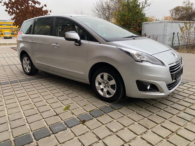 Peugeot 5008 1.6 Allure BlueHDi 120 EAT6 Stop&Start