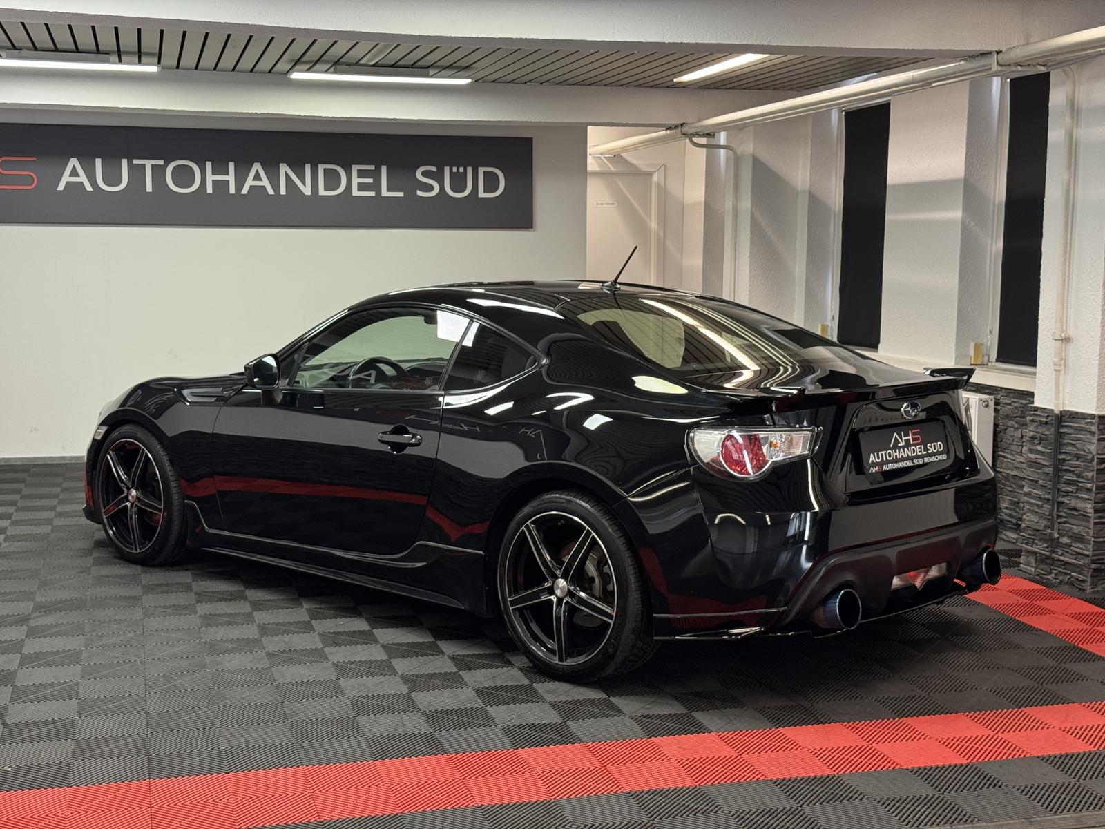 Subaru BRZ Sport 2.0 200 ch BVM / 76 000 km / Échappement sport / Suspensions Eibach / Jantes 18"