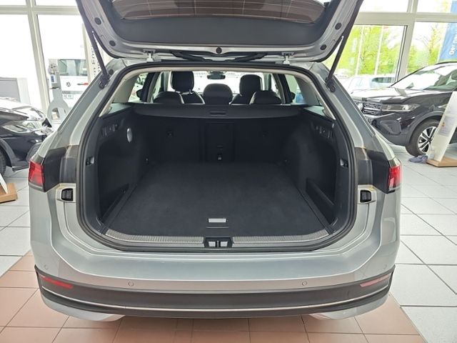 Fahrzeugabbildung Volkswagen Passat 1.5 TSI DSG Business LED NAVI SHZ AHK GJR