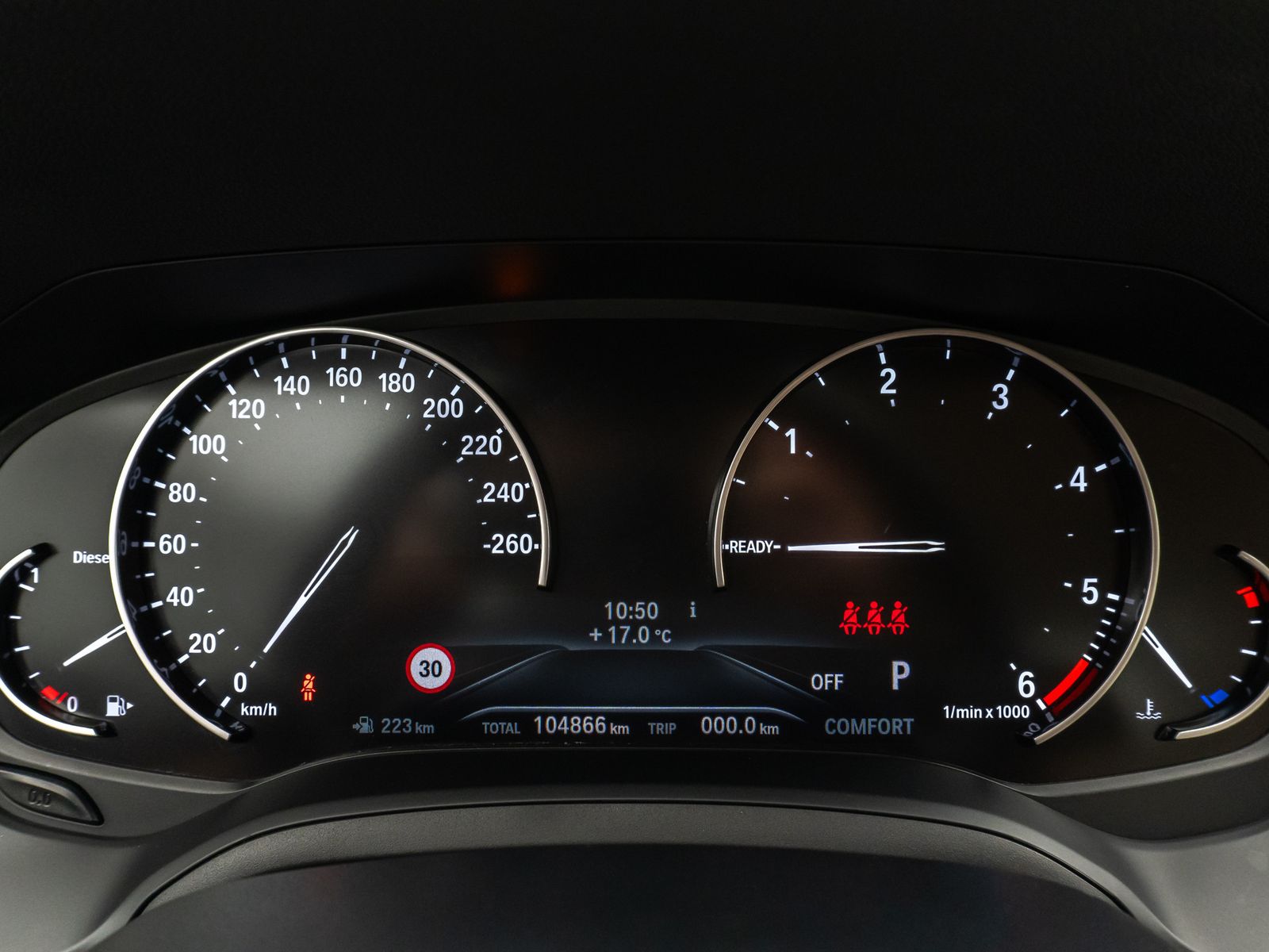 Fahrzeugabbildung BMW 320d xD CockPit+ Lenkrhzg Lordos Stndhz PDC AHK