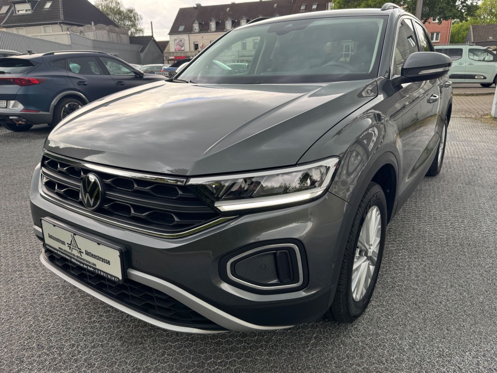 Volkswagen T-Roc Navi PDC LMF App-Connect PDC foto 3