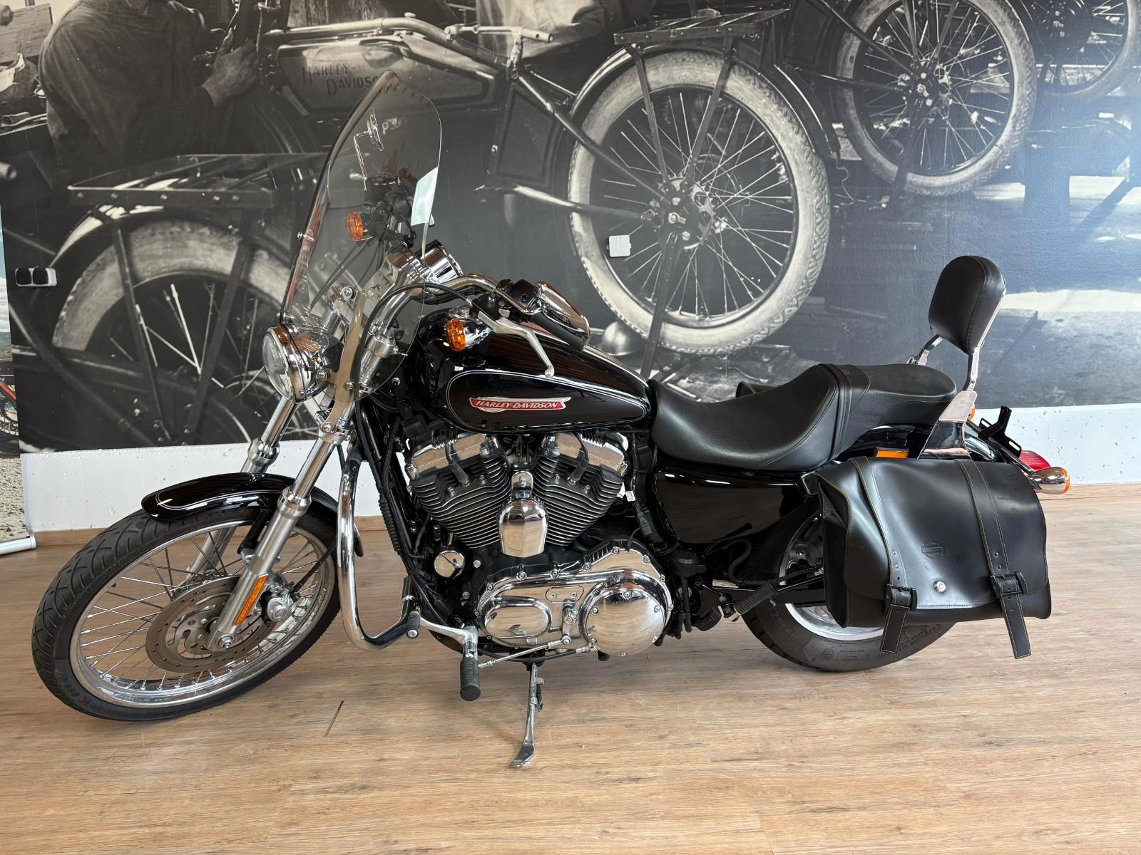 Harley-Davidson Xl1200C