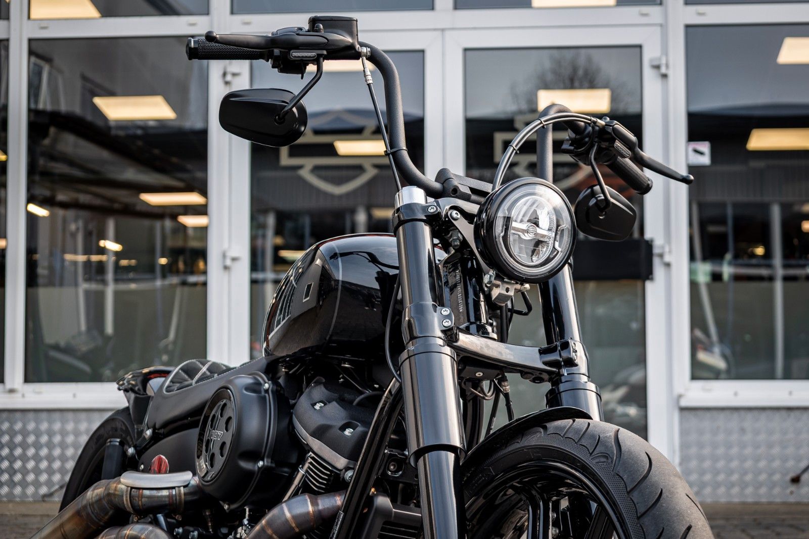 Fahrzeugabbildung Harley-Davidson FXBB STREET BOB SOFTAIL -KESSTECH BTC GANGSTER-