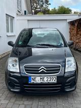 Citroën 2 CV - Citroën 2 CV mit Benzin-Antrieb