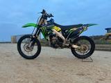Kawasaki KX 250 F - KAWASAKI KX 250