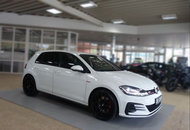 Volkswagen Golf VII Lim. GTI Performance 2.0 DSG; LEDER/...