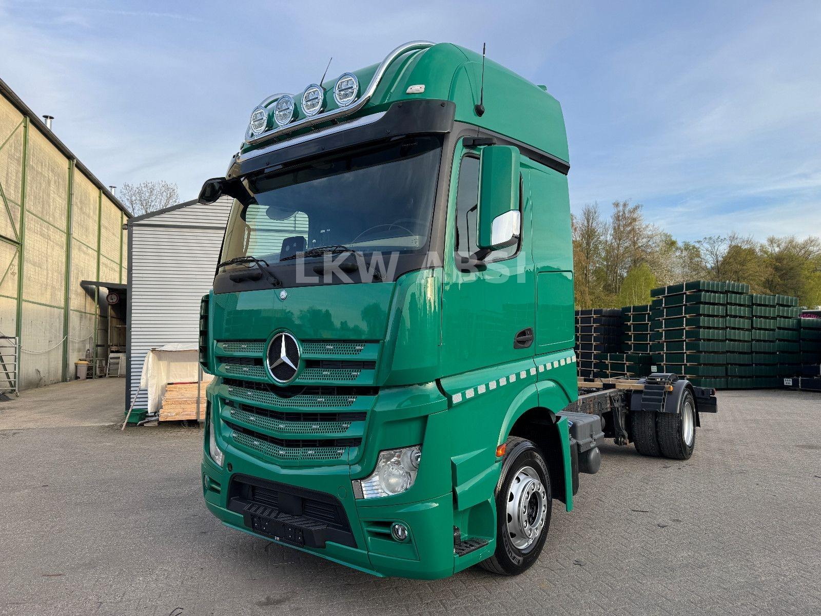 Mercedes-Benz Actros 4 2-Achser 1845 *2018 */ 4x2