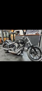 Harley-Davidson Breakout  - Motorräder in Nürnberg
