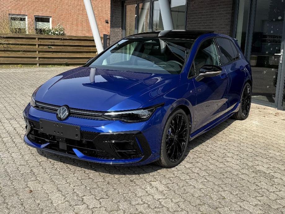 Volkswagen Golf VIII 2.0 TSI 245 kW 4Motion R Black Edition