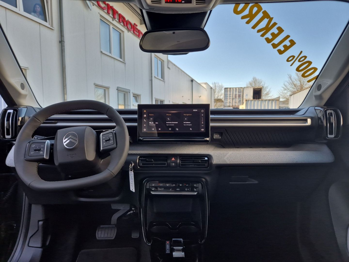 Fahrzeugabbildung Citroën C3 Aircross Elektro 113 MAX LED CarPlay Klimaaut