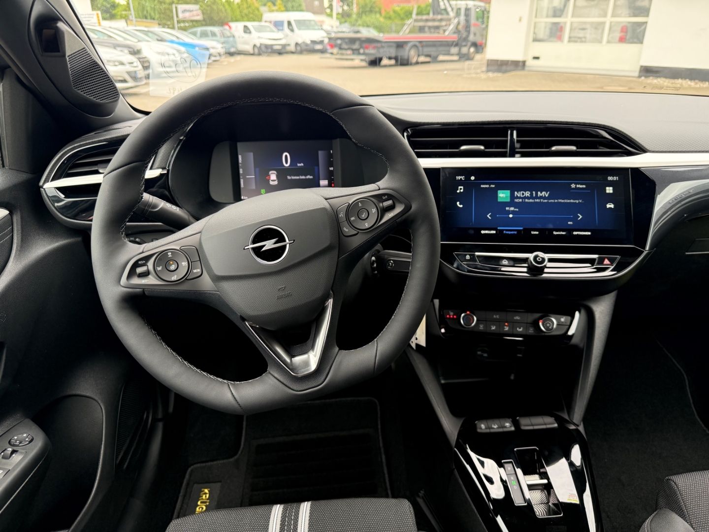 Fahrzeugabbildung Opel Corsa F GS SHZ+LHZ+Kamera+Allwetter