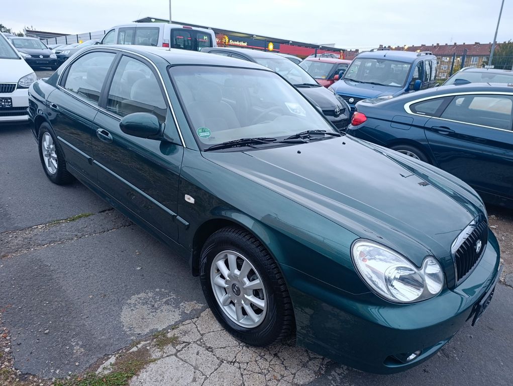 Hyundai Sonata Sonata 2.0i 16V GLS*SHGEPFLEGT*TÜV NEU*KLIMA*2HD