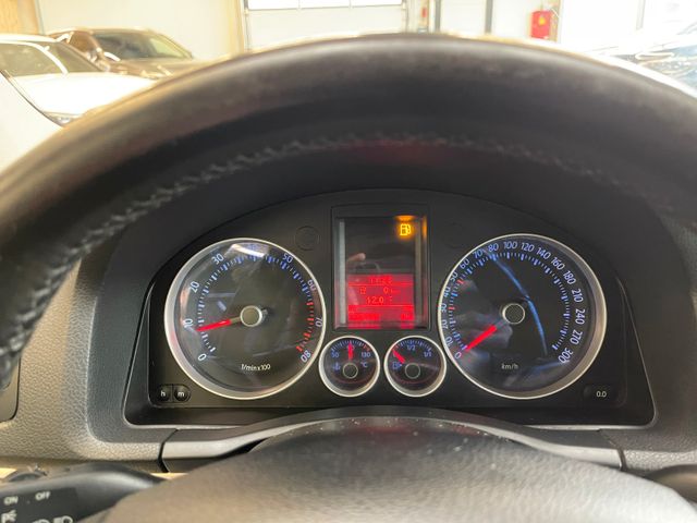 Volkswagen Golf V Lim. GTI *Klima*SHZ*Vollleder*TÜV neu*