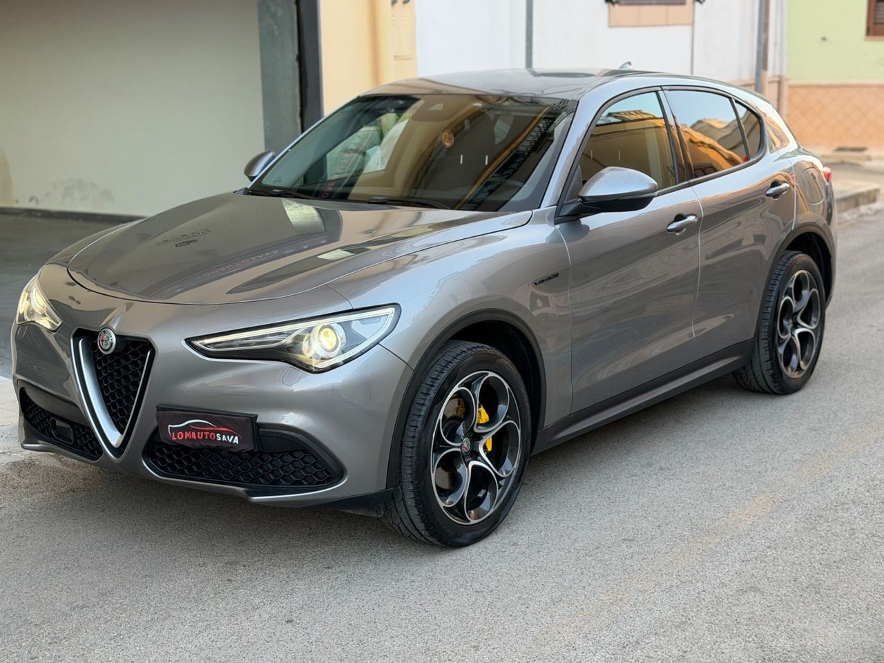 Alfa Romeo Stelvio 2.2 Turbodiesel 190 CV AT8 Q4 imagem 2