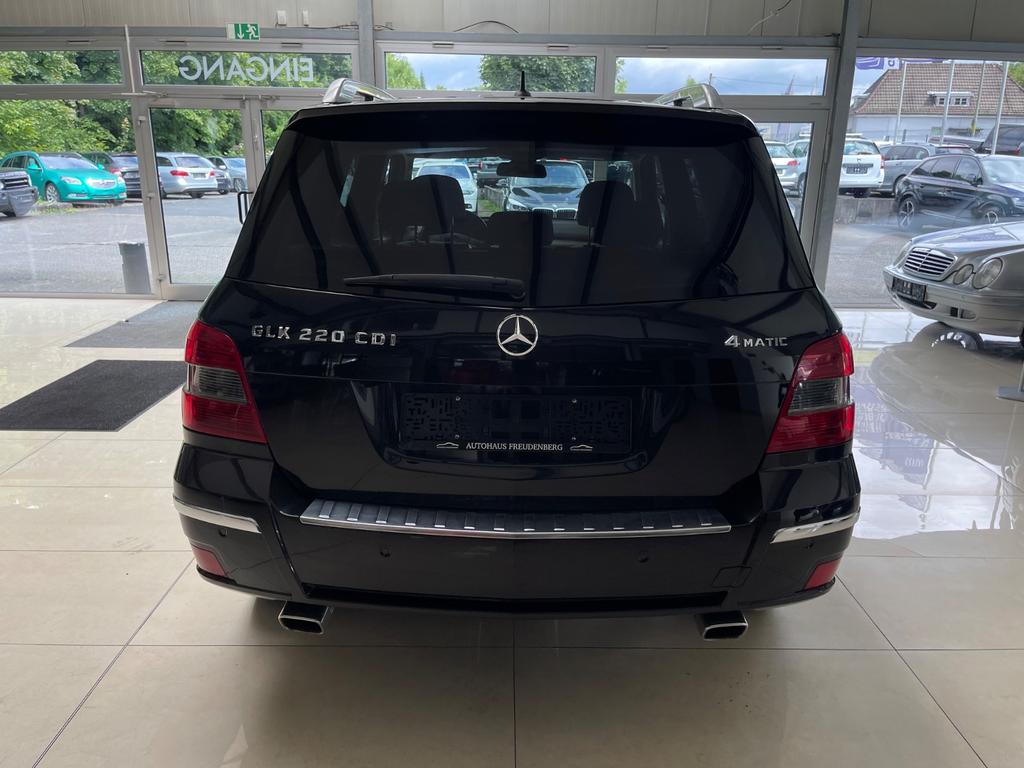 Mercedes-Benz GLK 220