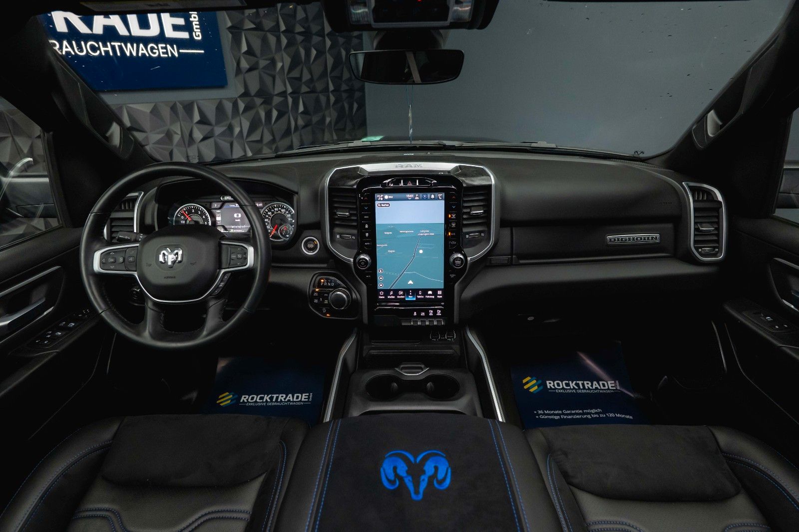 Fahrzeugabbildung Dodge RAM 5.7 V8 HEMI 4x4 NIGHT *Pano*LED* Unfallfrei