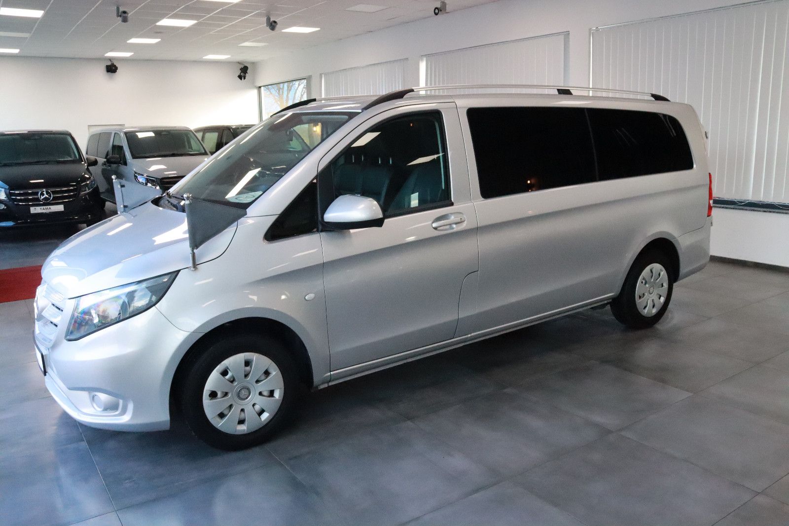 MERCEDES-BENZ Vito Bestattungswagen / Leichenwagen