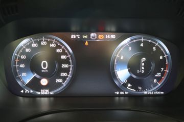 Volvo XC60 Momentum LED 360 Kamera CarPlay