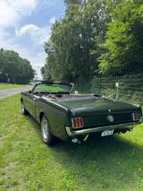 Ford Mustang Cabrio Note 2+ - Ford Mustang aus 1966: Cabrio