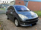 Peugeot 1007 AUTOMATIK/TÜV NEU/ geringe La... - gebrauchte Peugeot 1007 aus dem Jahr 2005